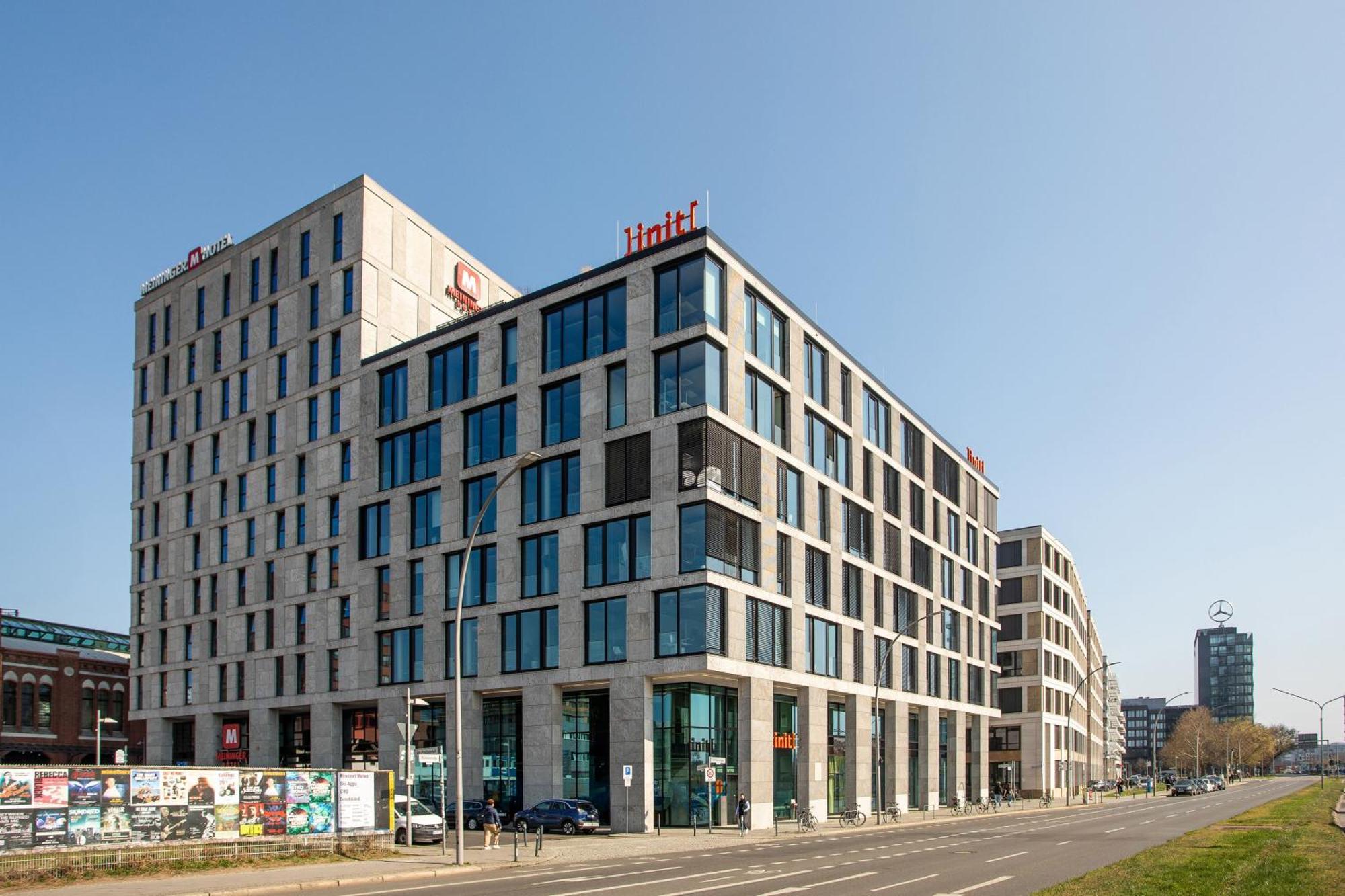 Meininger Hotel Berlin East Side Gallery Exterior photo
